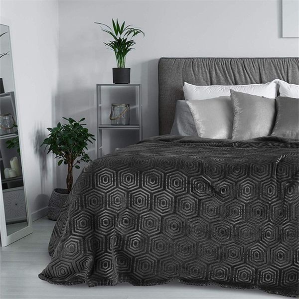 geometry hexagon throw blankets flannel fleece bedspread office nap travel for bed couch sofa soft warm air conditioner blanket
geometry hexagon throw blankets flannel fleece bedspread office nap travel for bed couch sofa soft warm air conditioner blanket