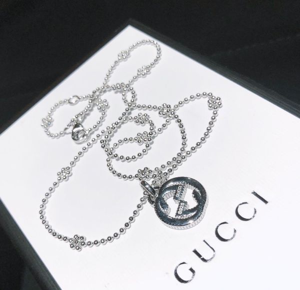 classic letter necklace bracelet earrings frozen chain jewelry necklace mens 14k gold link link cuban link chain 2020 new, Silver
classic letter necklace bracelet earrings frozen chain jewelry necklace mens 14k gold link link cuban link chain 2020 new, Silver