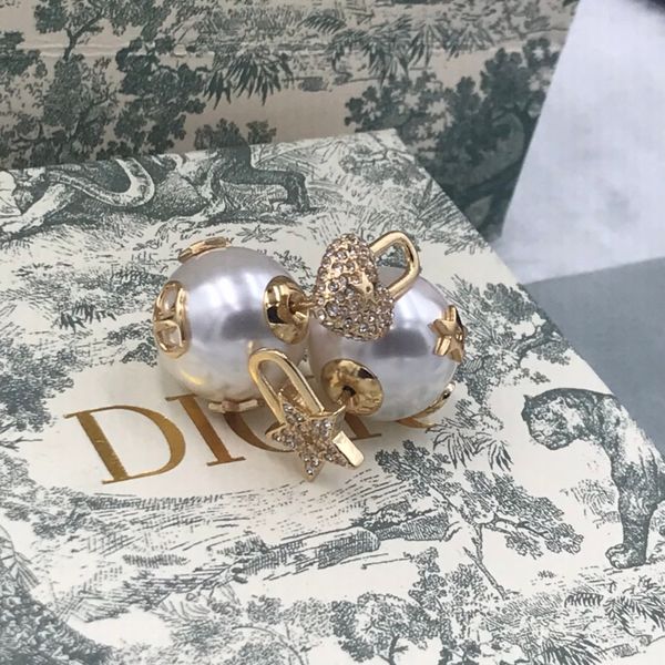 earrings brass earrings for woman trend fashion diamond shiny earrings personality jewelry supply wholesale r33, Golden
earrings brass earrings for woman trend fashion diamond shiny earrings personality jewelry supply wholesale r33, Golden