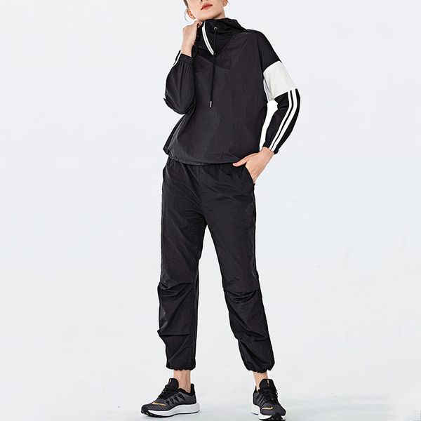 yoga outfits women's 2 pieces sports suit loose hooded printed running track pants set, White;red
yoga outfits women's 2 pieces sports suit loose hooded printed running track pants set, White;red