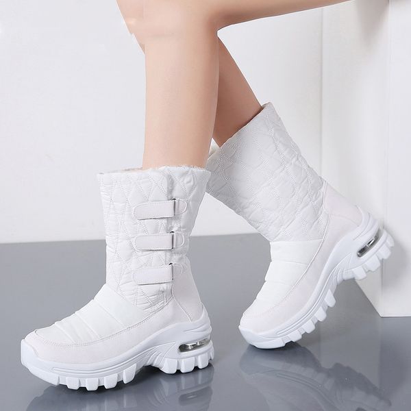 2020 women winter boots waterproof keep warm plush boots women mid-calf snow boots non-slip botas mujer, Black
2020 women winter boots waterproof keep warm plush boots women mid-calf snow boots non-slip botas mujer, Black
