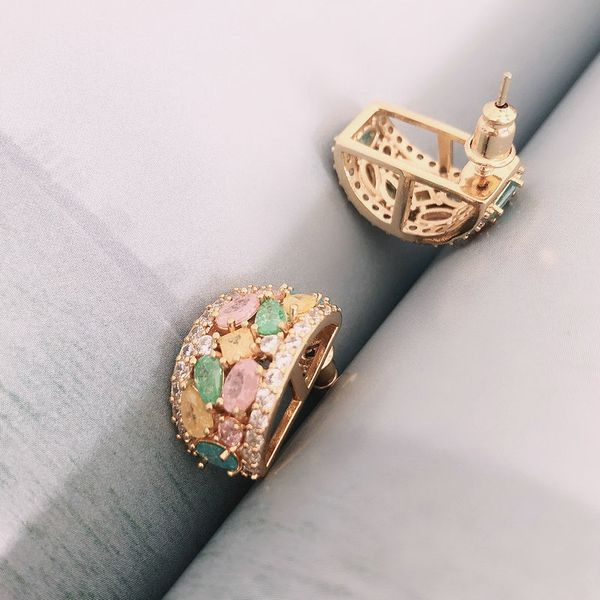 bilincolor fashion multicolor cubic zirconia pirate ship trendy stud earring for women, Golden;silver
bilincolor fashion multicolor cubic zirconia pirate ship trendy stud earring for women, Golden;silver