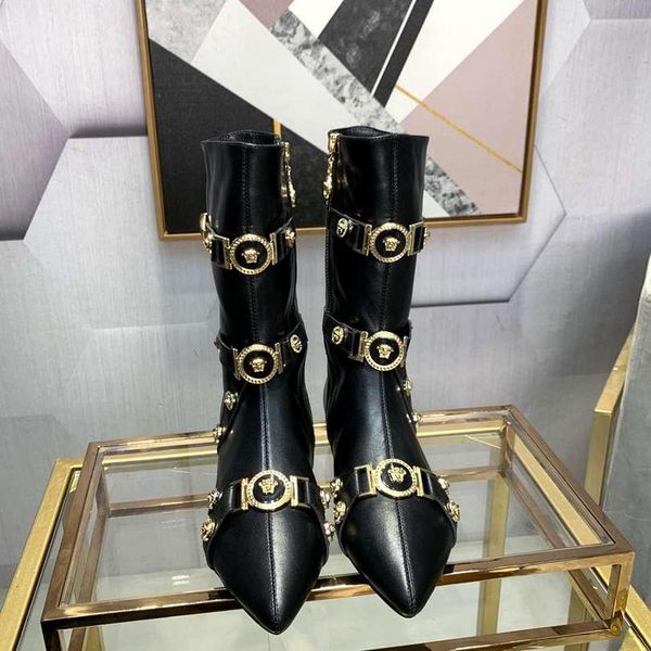 women s boots tip-toed shoes with belt buckles and ankle fashion fashion shoes low-heeled women s leather cowskin 110601, Black
women s boots tip-toed shoes with belt buckles and ankle fashion fashion shoes low-heeled women s leather cowskin 110601, Black