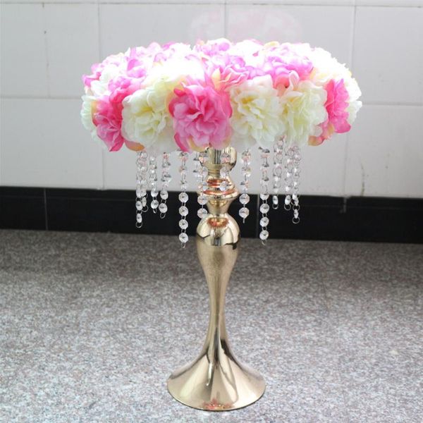 wedding wreath wedding road flower bouquet rose wall decoration or lawn / pillar road decoration
wedding wreath wedding road flower bouquet rose wall decoration or lawn / pillar road decoration