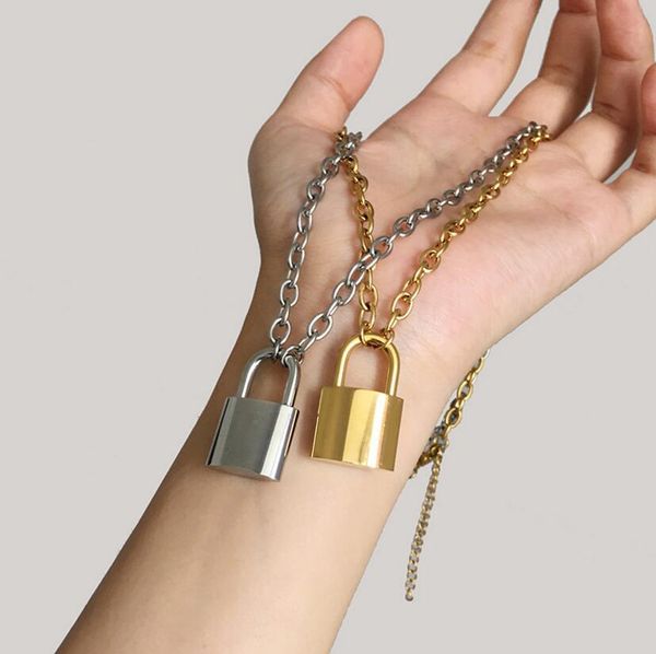 2020 new selling european and american hip hop exaggerated non-logo big lock clavicle necklace with ing, Silver
2020 new selling european and american hip hop exaggerated non-logo big lock clavicle necklace with ing, Silver