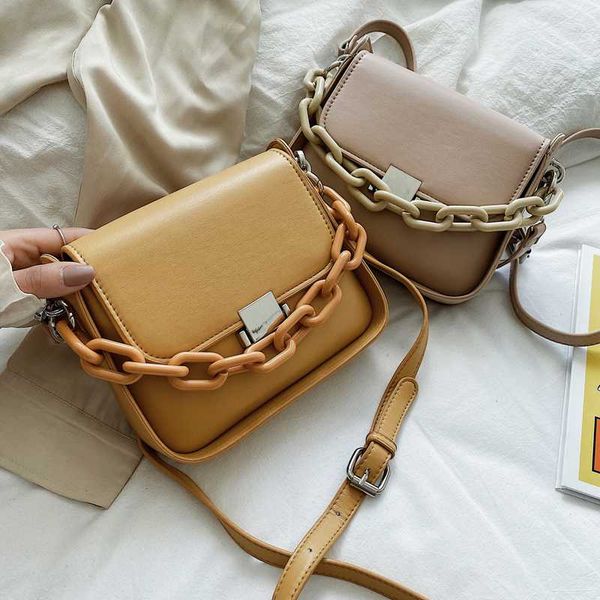 solid color small crossbody bag 2020 fashion pu leather women's designer handbag chain design tote shoulder messenger bag
solid color small crossbody bag 2020 fashion pu leather women's designer handbag chain design tote shoulder messenger bag