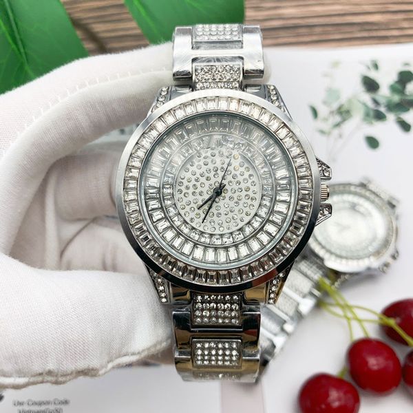 hip hop men women watch iced out quartz wristwatches man bling diamond life waterproof reloj hombre 2020 new women watches reloj de lujo, Slivery;brown
hip hop men women watch iced out quartz wristwatches man bling diamond life waterproof reloj hombre 2020 new women watches reloj de lujo, Slivery;brown