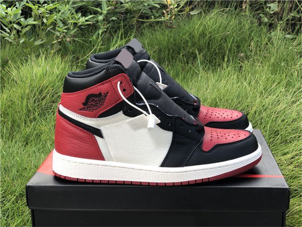 authentic 1 high og bred toe outdoor shoes men women gym red black-summit white 1s outdoor sports sneakers with original box
authentic 1 high og bred toe outdoor shoes men women gym red black-summit white 1s outdoor sports sneakers with original box