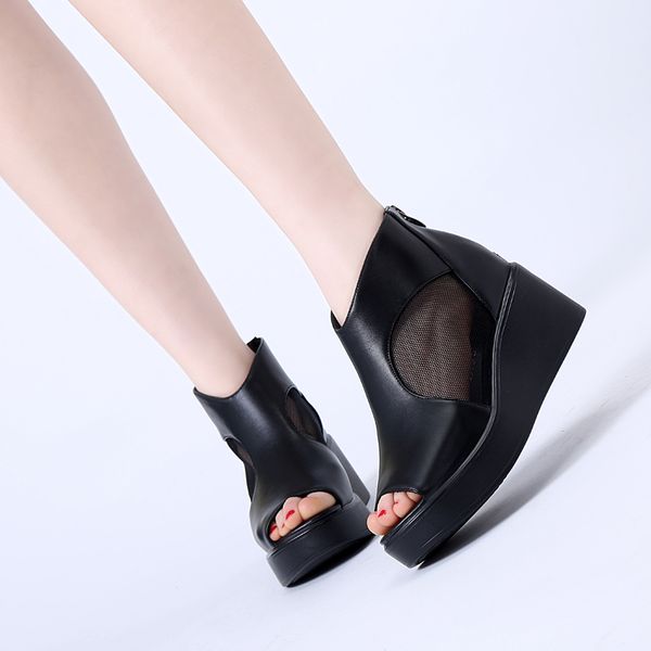 2020 autumn new sandals female leather women's large size 42 thick bottom slope with mesh yarn fish mouth roman shoes women, Black
2020 autumn new sandals female leather women's large size 42 thick bottom slope with mesh yarn fish mouth roman shoes women, Black