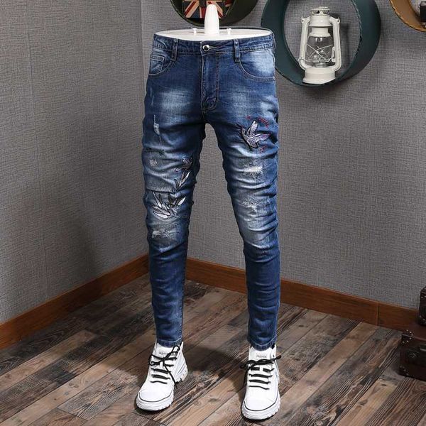 джинсы hombre blue hole патч джинсы мужская мода марка персонализированный вышивки mens тощий high street moda hombre 2020
джинсы hombre blue hole патч джинсы мужская мода марка персонализированный вышивки mens тощий high street moda hombre 2020