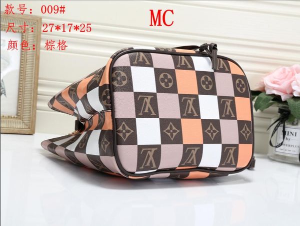 wholesale orignal real genuine leather handbag purse women fashion back pack shoulder bag handbag presbyopic mini package messenger bag, Golden;silver
wholesale orignal real genuine leather handbag purse women fashion back pack shoulder bag handbag presbyopic mini package messenger bag, Golden;silver