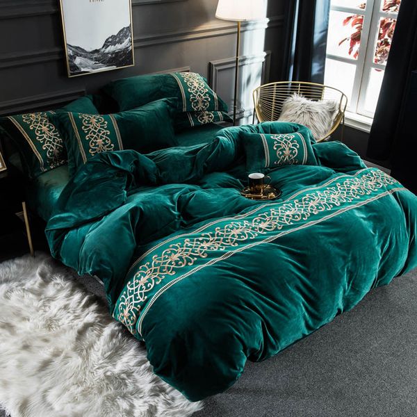 luxury lace european winter bedding set warm crystal velvet duvet/quilt cover flannel bed sheet linen king home textile
luxury lace european winter bedding set warm crystal velvet duvet/quilt cover flannel bed sheet linen king home textile