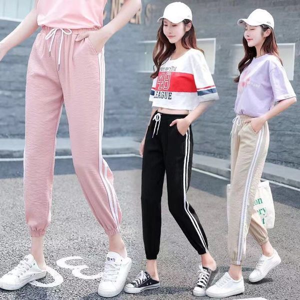 women's pants & capris 2021 spring casual sweatpants side-stripe women loose elastic waist sportswear harem trousers, Black;white
women's pants & capris 2021 spring casual sweatpants side-stripe women loose elastic waist sportswear harem trousers, Black;white