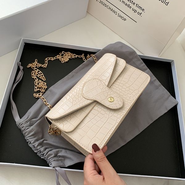 bag handbags 2020 popular new chain high-grade texture women's crossbody shoulder simple simple texture niche small square bag
bag handbags 2020 popular new chain high-grade texture women's crossbody shoulder simple simple texture niche small square bag