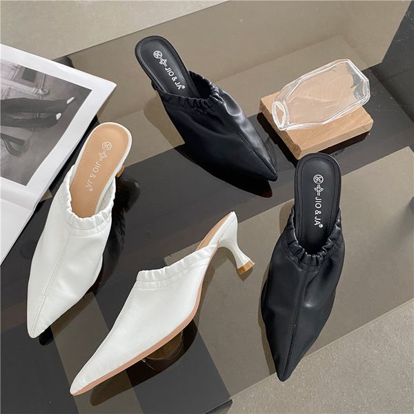 2020 high heels slipper women sewing pointed toe mules shallow slip on slide shoes pleated heel pump black white sandalias mujer
2020 high heels slipper women sewing pointed toe mules shallow slip on slide shoes pleated heel pump black white sandalias mujer