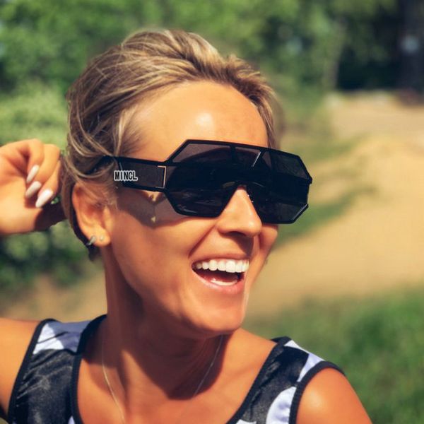 oversized rimless sunglasses men big size 2020 black green one lens large windproof red shades for women punksunglasses fml, White;black
oversized rimless sunglasses men big size 2020 black green one lens large windproof red shades for women punksunglasses fml, White;black