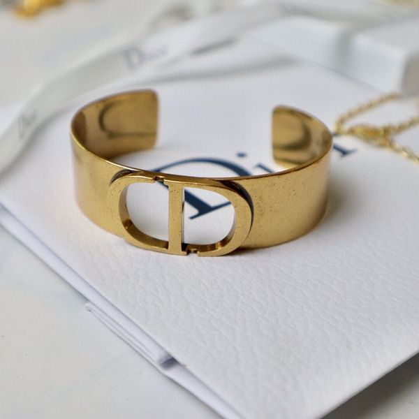 2020cd bracelet women's elegant all-match exaggerated letter opening adjustable bracelet internet celebrity, Black
2020cd bracelet women's elegant all-match exaggerated letter opening adjustable bracelet internet celebrity, Black