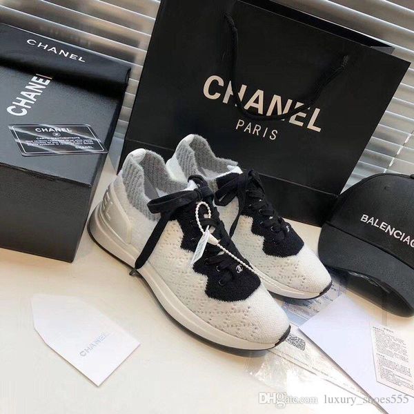 size 35-40 with original box r luxury ladies casual sneakers, fashionable fabric and suede-effect calfskin
size 35-40 with original box r luxury ladies casual sneakers, fashionable fabric and suede-effect calfskin