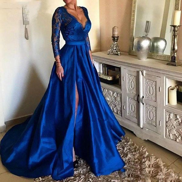 royal blue deep v-neck lace long prom dresses high side split long sleeves evening gowns plus size sweep train robes de soiree, Black
royal blue deep v-neck lace long prom dresses high side split long sleeves evening gowns plus size sweep train robes de soiree, Black