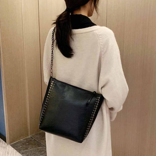 chain shoulder bag rivet diagonal package women's luxury shoulder diagonal package bags for women 2020 #ng
chain shoulder bag rivet diagonal package women's luxury shoulder diagonal package bags for women 2020 #ng