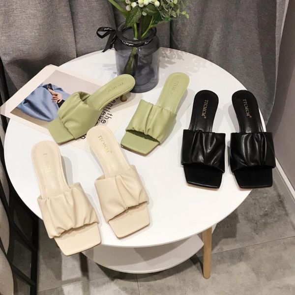 slippers women summer shoes woman 2020 thin heels luxury slides pantofle low designer new rubber basic pleated fashion fabric, Black
slippers women summer shoes woman 2020 thin heels luxury slides pantofle low designer new rubber basic pleated fashion fabric, Black