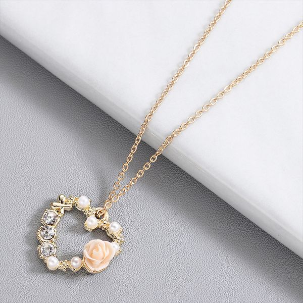exquisite pearl rose heart-shaped pendant necklace charming women's wedding gold color cz clavicle chain fashion jewelry gift, Silver
exquisite pearl rose heart-shaped pendant necklace charming women's wedding gold color cz clavicle chain fashion jewelry gift, Silver