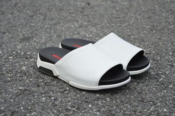 men fashion men sandals slipper summer beach shoes lover shoes open toe slides cork slippers plus size 38-45, Black
men fashion men sandals slipper summer beach shoes lover shoes open toe slides cork slippers plus size 38-45, Black