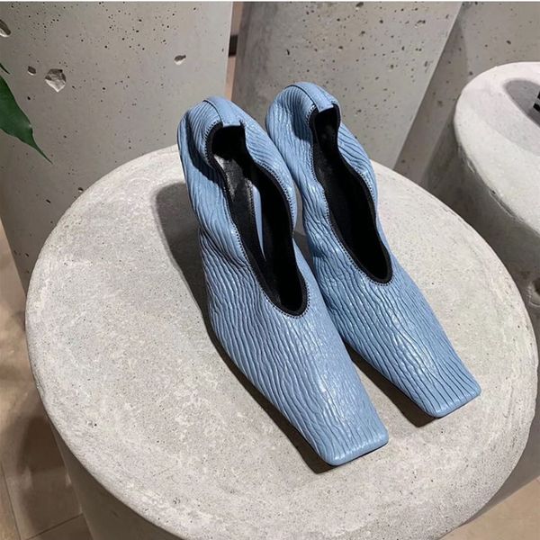 temperament women's single shoes spring and summer catwalk water ripple witch elastic band high heels soft leather square toe, Black
temperament women's single shoes spring and summer catwalk water ripple witch elastic band high heels soft leather square toe, Black