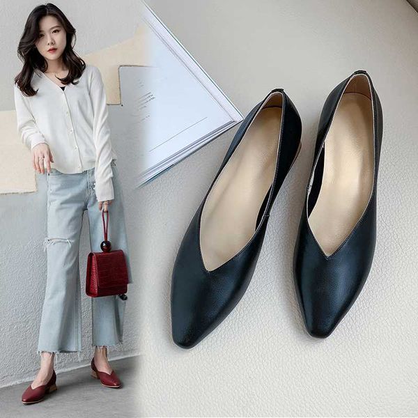 women pumps genuine leather 22-25 cm length cowhide upper spring and autumn simple korean casual shoes solid color pointed toe, Black
women pumps genuine leather 22-25 cm length cowhide upper spring and autumn simple korean casual shoes solid color pointed toe, Black