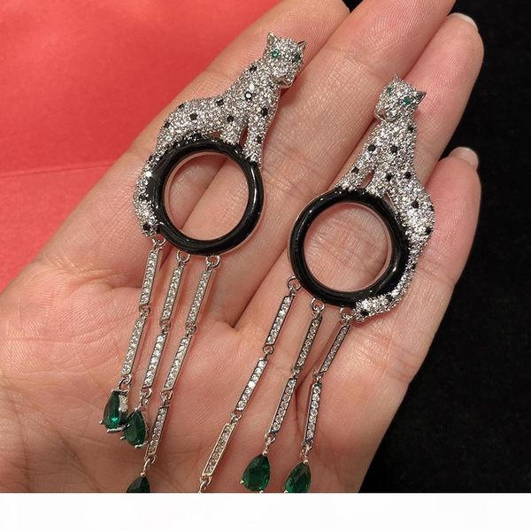 luxury women leopard earrings white gold plated full cz leopard long tassels earrings for girls women for party wedding, Golden;silver
luxury women leopard earrings white gold plated full cz leopard long tassels earrings for girls women for party wedding, Golden;silver