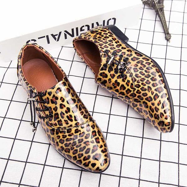 dress shoes men big size men's fashion british style pointed toe wedding business leather formal, Black
dress shoes men big size men's fashion british style pointed toe wedding business leather formal, Black