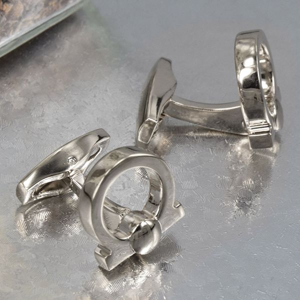 luxury man cufflink jewelry golden-silver-rose gold-gray copper stamping cuff button as wedding gentlemen wear gift cufflinks #2929
luxury man cufflink jewelry golden-silver-rose gold-gray copper stamping cuff button as wedding gentlemen wear gift cufflinks #2929