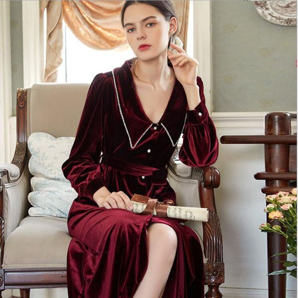 women winter french style turn-down collar pleuche bath robe long style calf-length full sleeves sleepdress with waistband, Black;red
women winter french style turn-down collar pleuche bath robe long style calf-length full sleeves sleepdress with waistband, Black;red