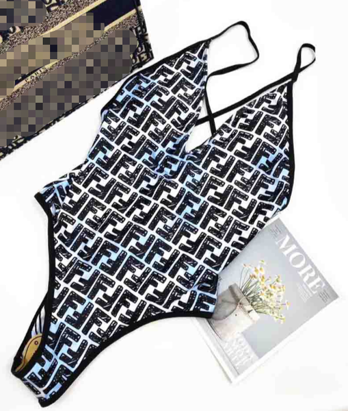 2020 california sky designer bikinis woman one piece swimsuit luxury two pieces bathing suits beach brand swimwear beach 2081306l, White;black
2020 california sky designer bikinis woman one piece swimsuit luxury two pieces bathing suits beach brand swimwear beach 2081306l, White;black