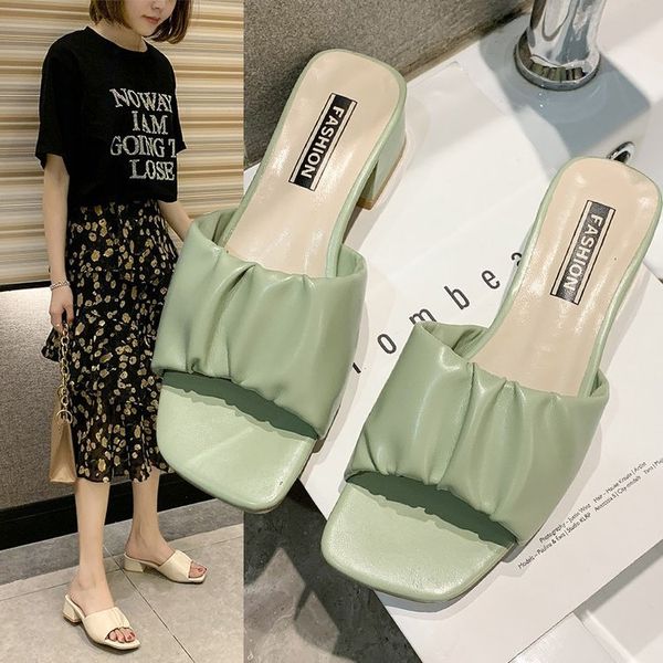 2020 mature women's sandals temperament all-match slim one-character casual women's slippers, Black
2020 mature women's sandals temperament all-match slim one-character casual women's slippers, Black
