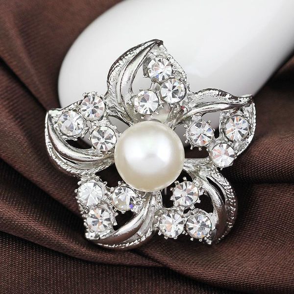 brooch for women bijoux wedding women rhinestone brooch clear crystal flower silver christmas brooches, Gray
brooch for women bijoux wedding women rhinestone brooch clear crystal flower silver christmas brooches, Gray