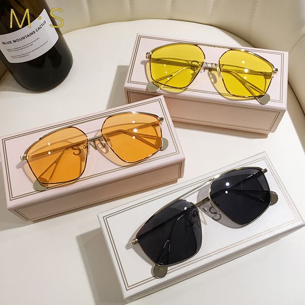 sunglasses ms 2021 brand designer women's oversized female sun glasses for women or men uv400, White;black
sunglasses ms 2021 brand designer women's oversized female sun glasses for women or men uv400, White;black