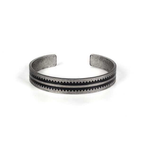 bangle brand vintage gothic men bracelet stainless steel gold-color retro serrated bracelets cuff bangles jewelry pulseira, Black
bangle brand vintage gothic men bracelet stainless steel gold-color retro serrated bracelets cuff bangles jewelry pulseira, Black