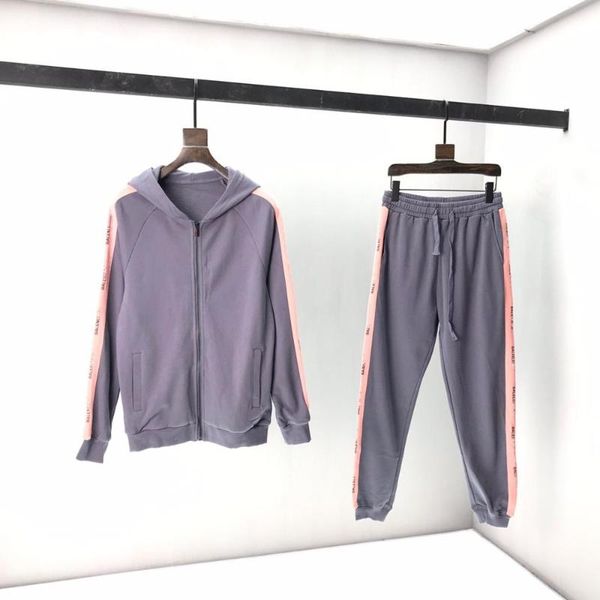 2020 spring summer women's paris letter embroidery cotton black short sleeve men t-shirt w 131, Gray 
2020 spring summer women's paris letter embroidery cotton black short sleeve men t-shirt w 131, Gray