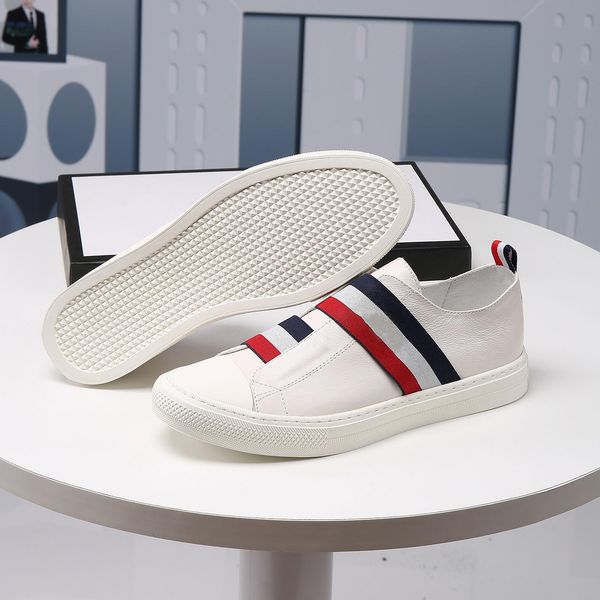 striped casual new trend trendy breathable embroidery versatile men shoes outdoor non-slip small white shoes comfortable sports shoes, Black
striped casual new trend trendy breathable embroidery versatile men shoes outdoor non-slip small white shoes comfortable sports shoes, Black