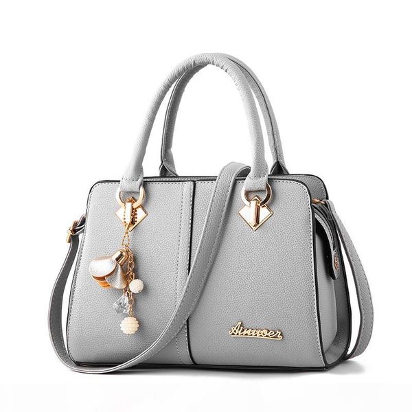 new fashion hand bags for women hardware ornaments solid totes handbag lady party purse casual crossbody messenger shoulder bag
new fashion hand bags for women hardware ornaments solid totes handbag lady party purse casual crossbody messenger shoulder bag