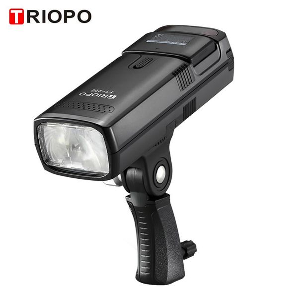 flashes triopo f1-200 2.4g wirelessl flash outdoor light for g1 trigger 200ws with battery camera
flashes triopo f1-200 2.4g wirelessl flash outdoor light for g1 trigger 200ws with battery camera