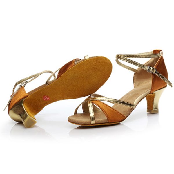 2020 fashion women sandals soft bottom high heels5-7cm concise comfort dance shoes women latin shoes gb dance, Black
2020 fashion women sandals soft bottom high heels5-7cm concise comfort dance shoes women latin shoes gb dance, Black