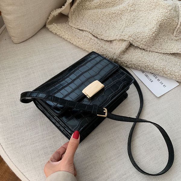 stone pattern small pu leather crossbody bags for women 2020 shoulder messenger bags female travel handbags and purses
stone pattern small pu leather crossbody bags for women 2020 shoulder messenger bags female travel handbags and purses