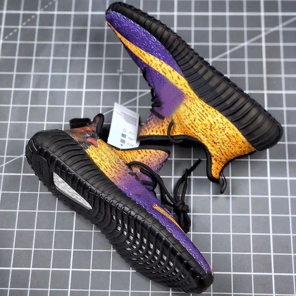 kanye кроссовки мужские и женские кроссовки жевательных резинок цвета статических мужчины 24 кроссовки размера 40-46
kanye кроссовки мужские и женские кроссовки жевательных резинок цвета статических мужчины 24 кроссовки размера 40-46