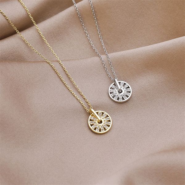 fashion ferris wheel round pendant necklace for women girls rhinestone charms collar choker jewelry party gifts, Silver
fashion ferris wheel round pendant necklace for women girls rhinestone charms collar choker jewelry party gifts, Silver