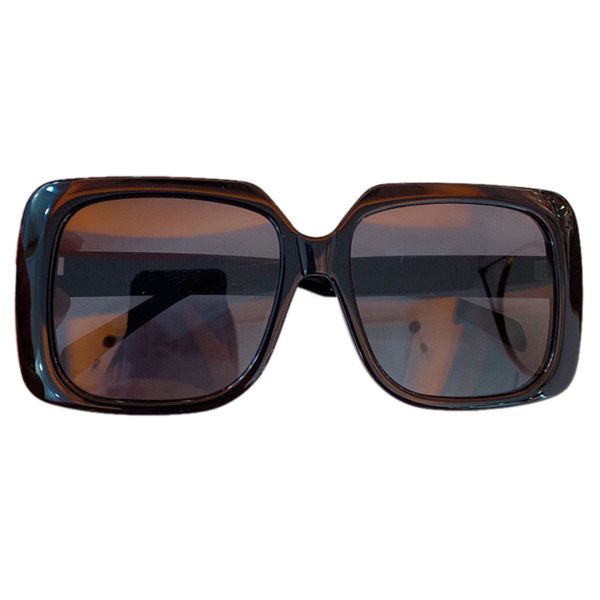 2020 luxury retro square sunglasses women classic vintage fashion sun glasses female uv400 eyewear gafas de sol mujer, White;black
2020 luxury retro square sunglasses women classic vintage fashion sun glasses female uv400 eyewear gafas de sol mujer, White;black