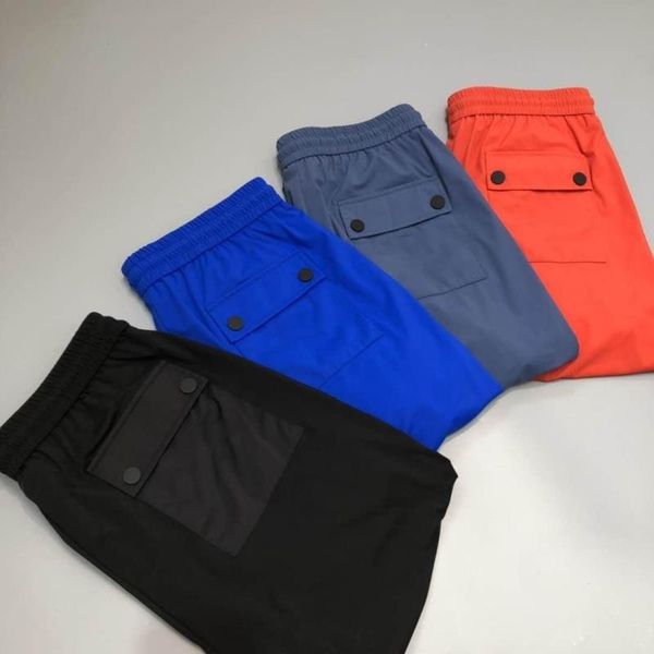 2020 paris italy pants jacket casual street fashion pockets warm men women couple outwear zdl0620, Black;brown
2020 paris italy pants jacket casual street fashion pockets warm men women couple outwear zdl0620, Black;brown