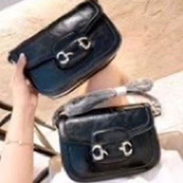 ts седло площади кожи крокодила crossbody сумка хобо женская сумка плеча top street fashion casual черный сумки tsysbb601
ts седло площади кожи крокодила crossbody сумка хобо женская сумка плеча top street fashion casual черный сумки tsysbb601