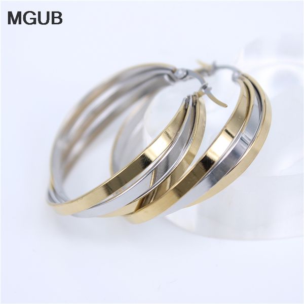 mgub triple twisted line earring delivery four seasons wear original image stainless steel female jewelry gift lh444, Golden;silver
mgub triple twisted line earring delivery four seasons wear original image stainless steel female jewelry gift lh444, Golden;silver